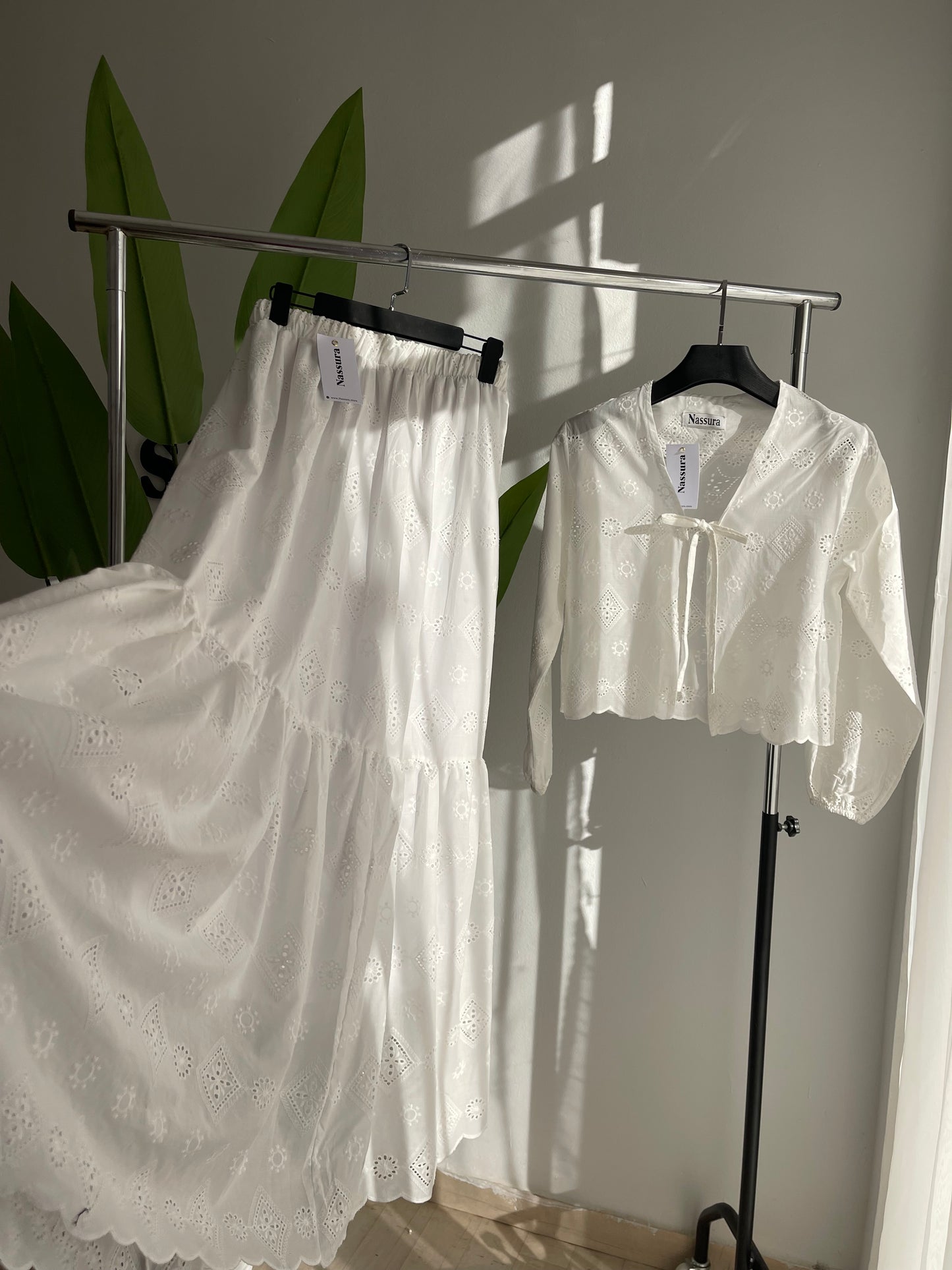 ENSEMBLE BRODERIE