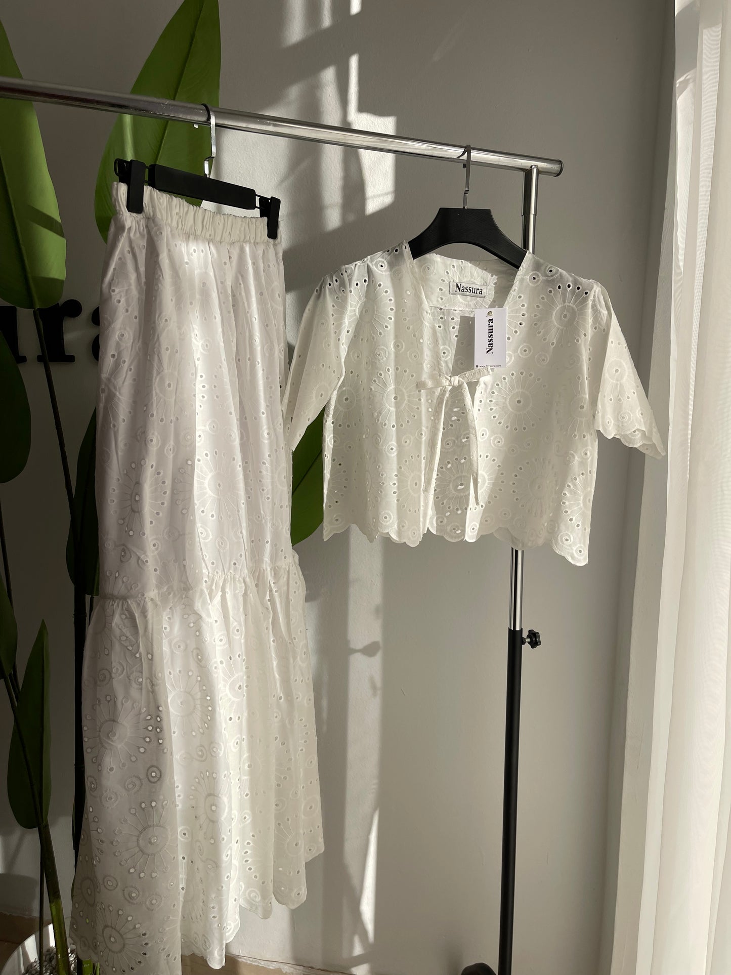 ENSEMBLE BRODERIE ANGLAISE DEMI MANCHE