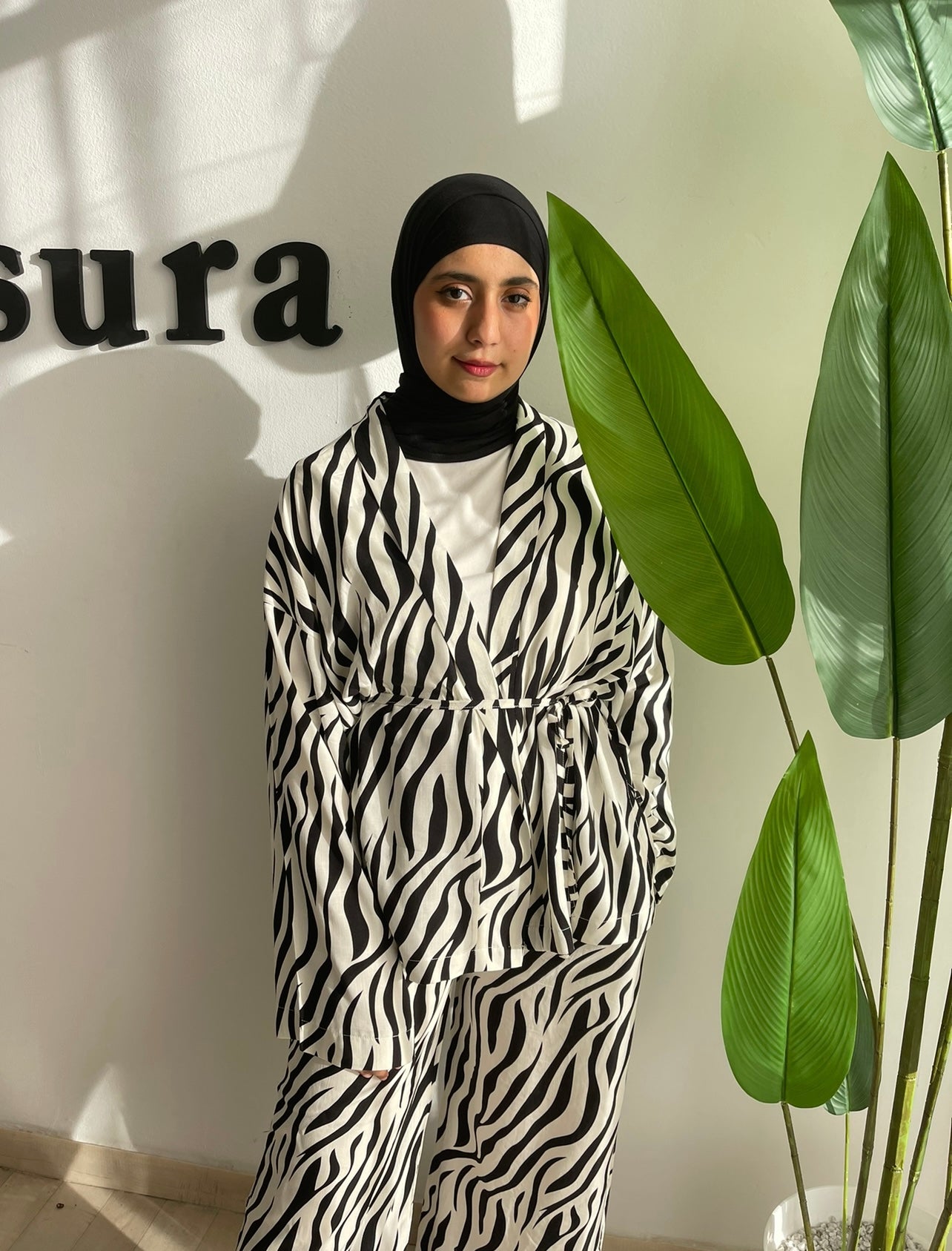 ensemble zibra en lin couton avec un colle classique