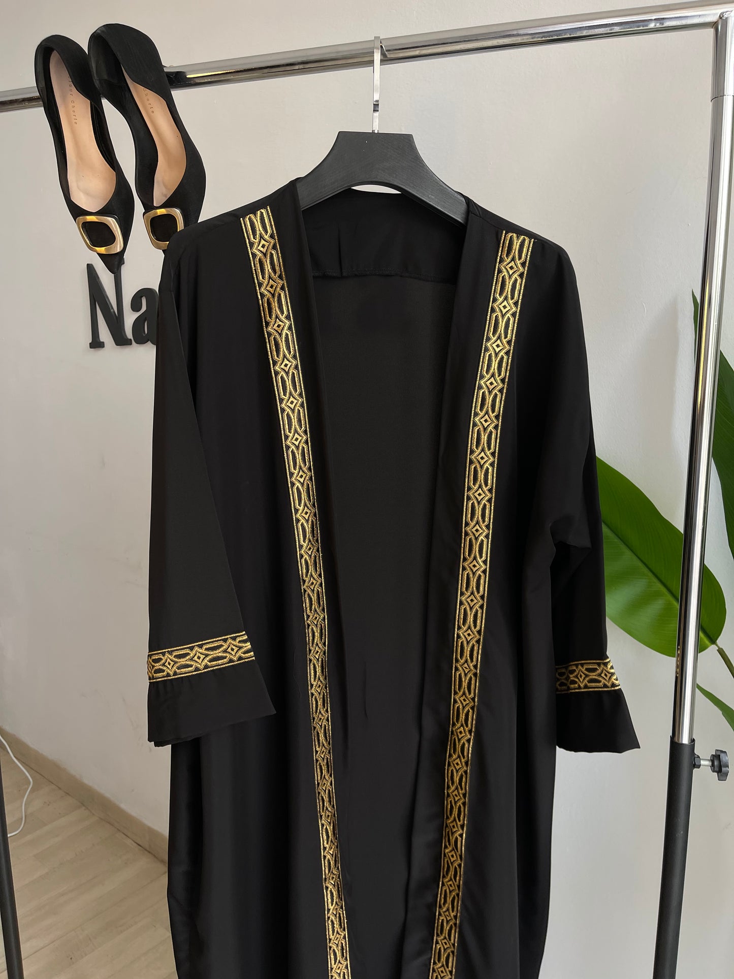 ABAYA