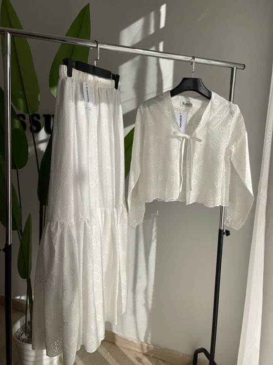 ENSEMBLE BRODERIE