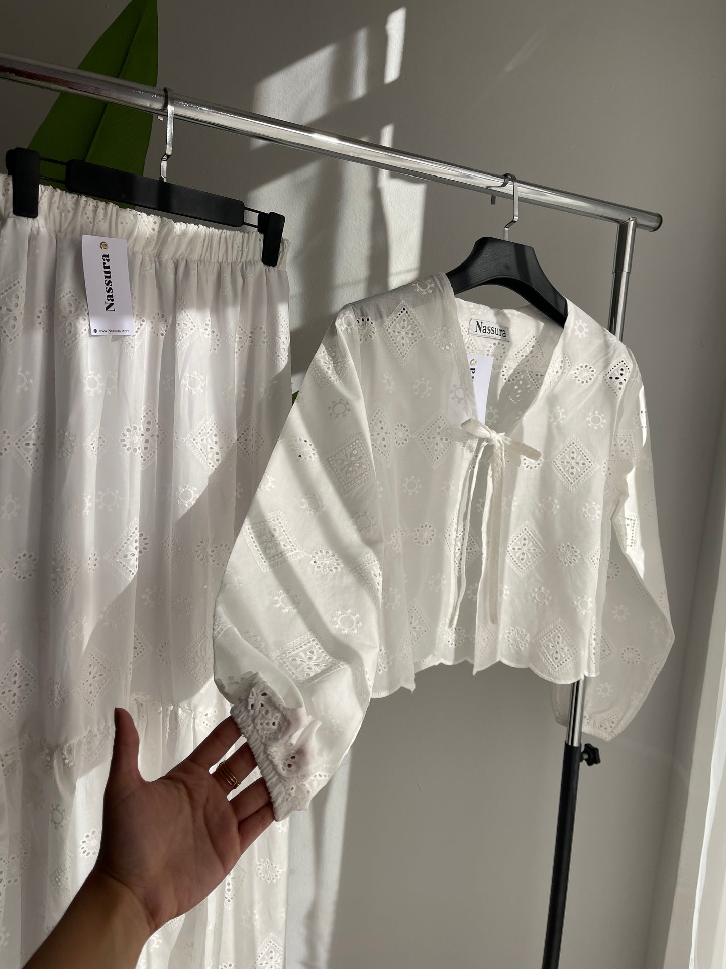 ENSEMBLE BRODERIE