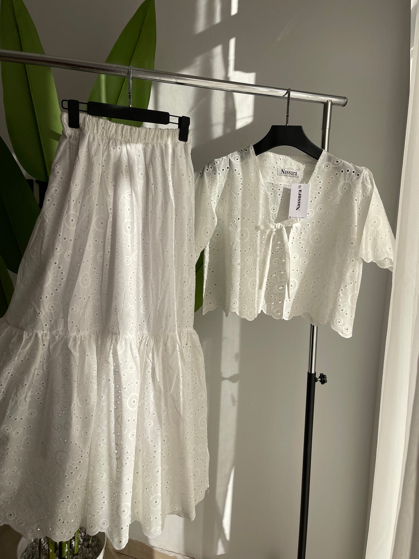 ENSEMBLE BRODERIE ANGLAISE DEMI MANCHE
