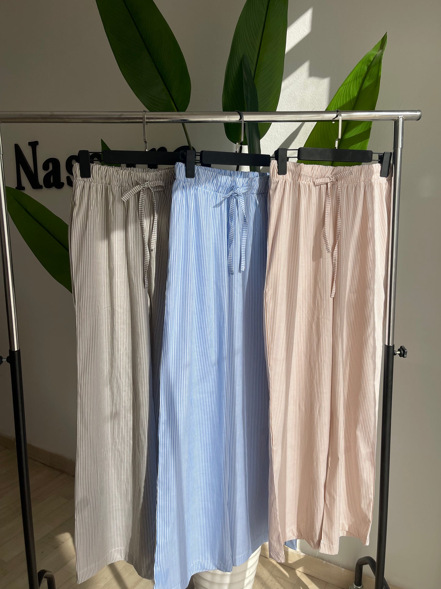 PANTALON A RAYURE COUTON