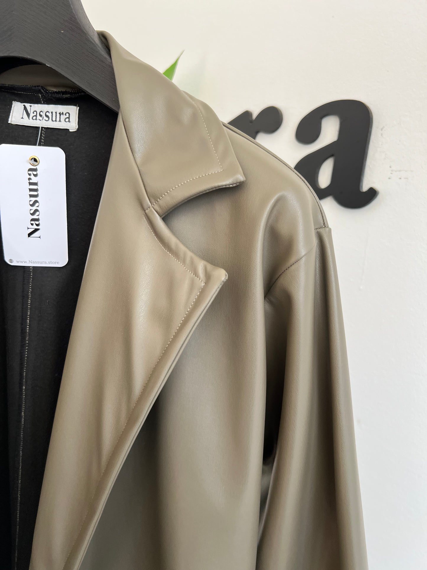 veste en cuire coton a l'intérieur