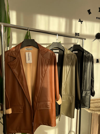 veste en cuire coton a l'intérieur