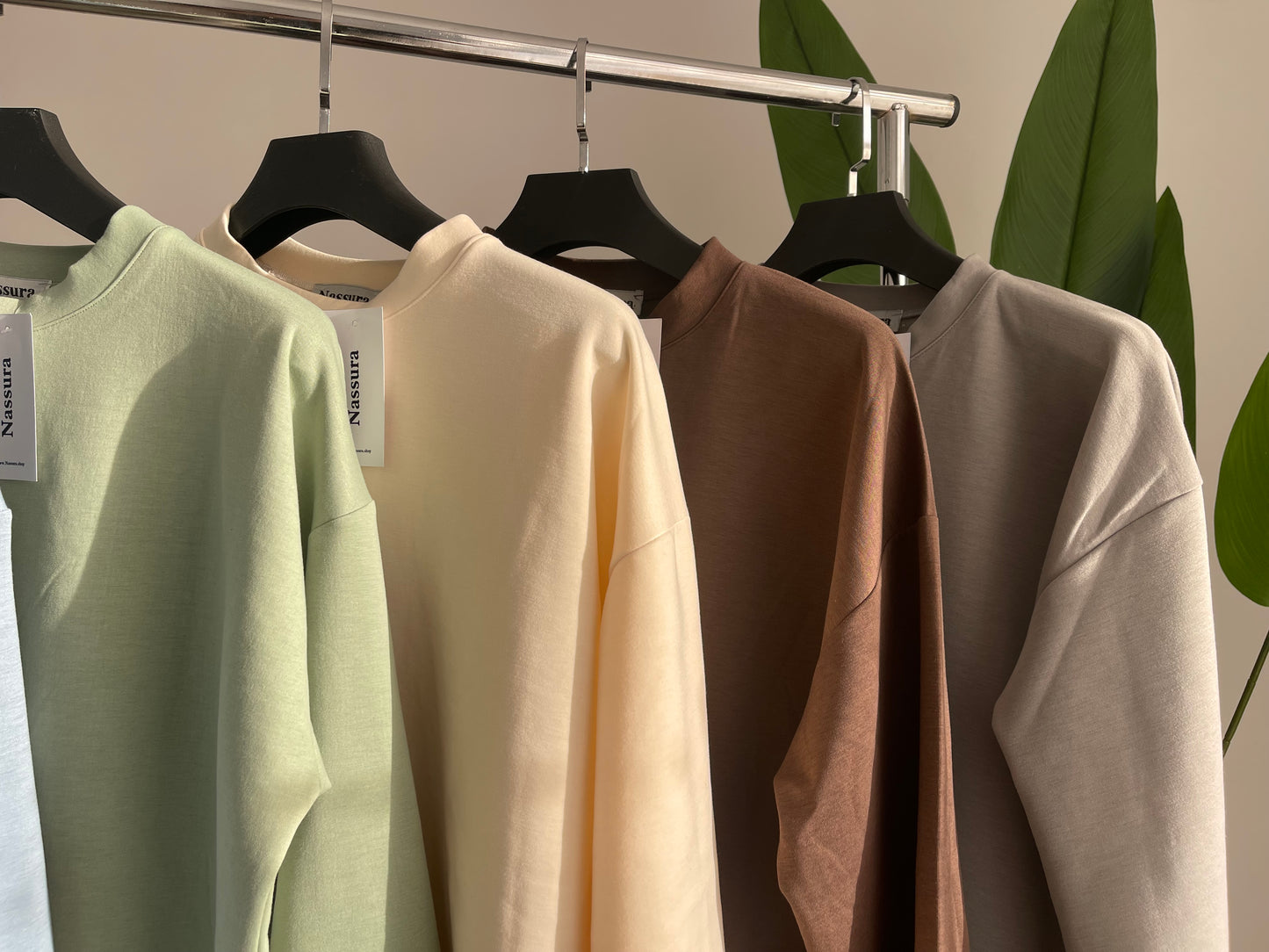 SWEAT SHIRT