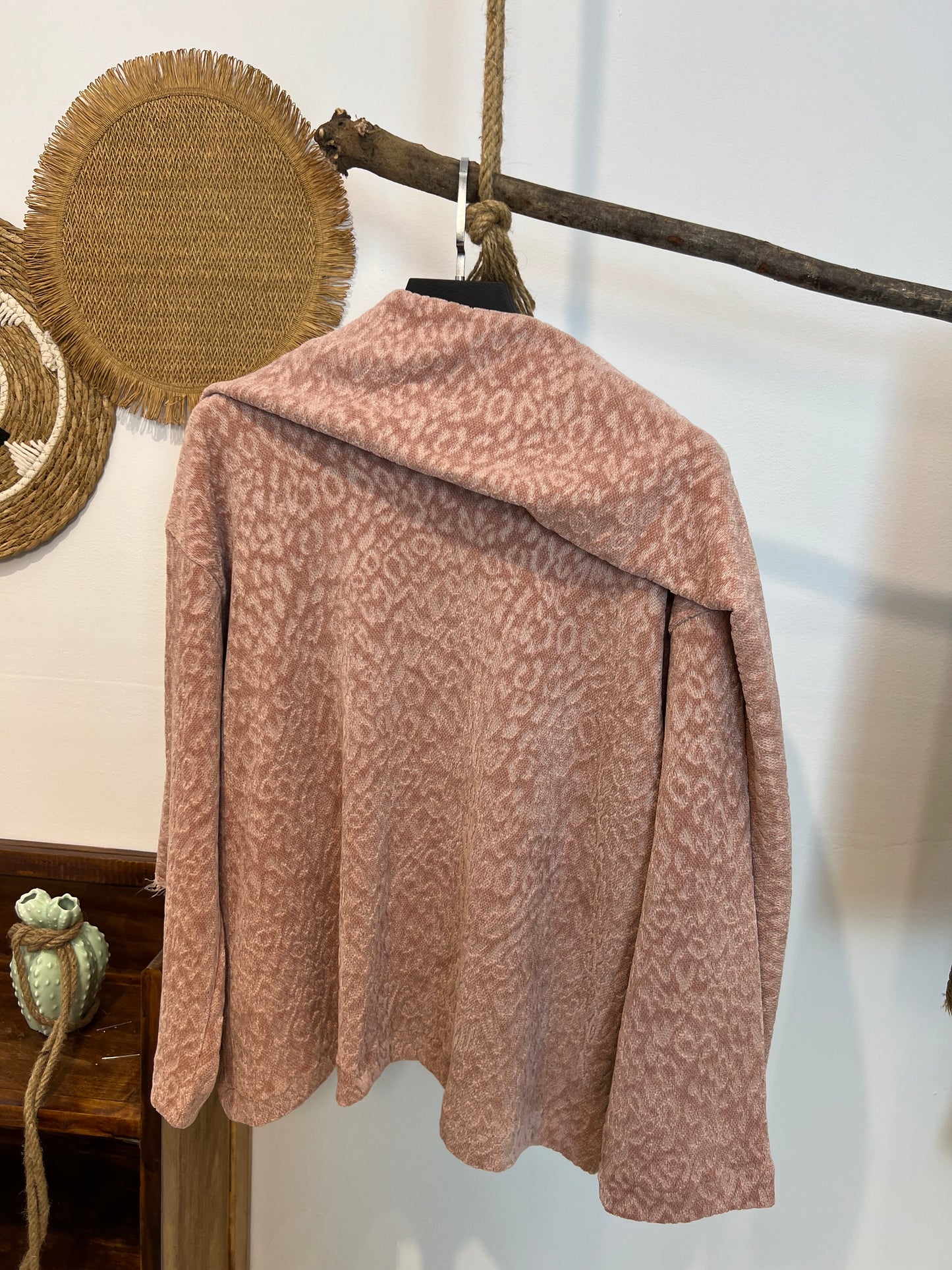 PULL EN LAINE AVEC ECHARPE