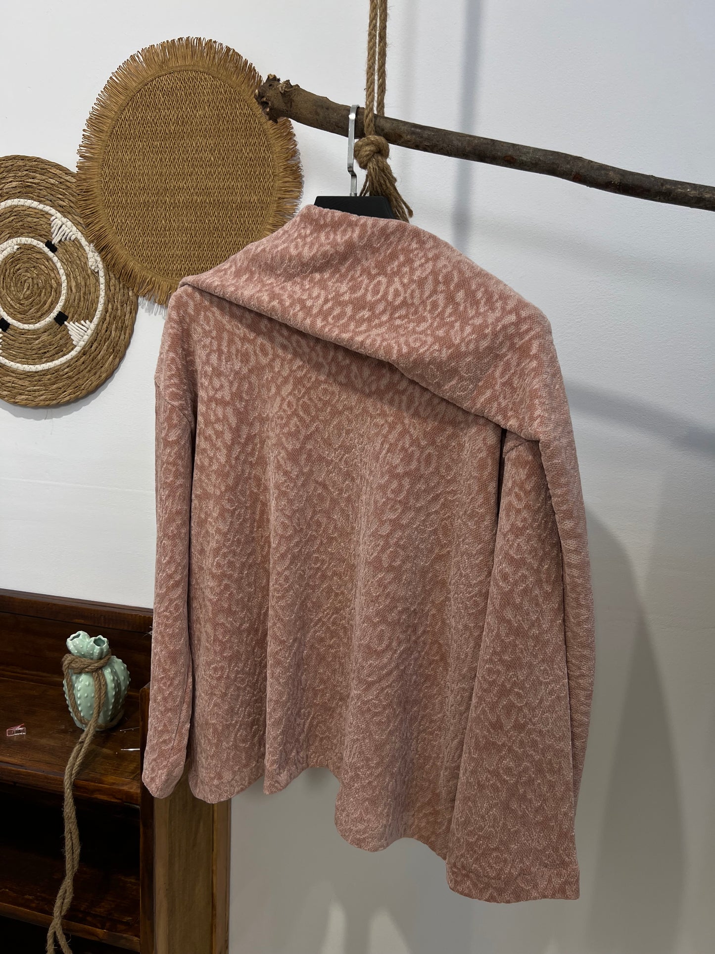 PULL EN LAINE AVEC ECHARPE