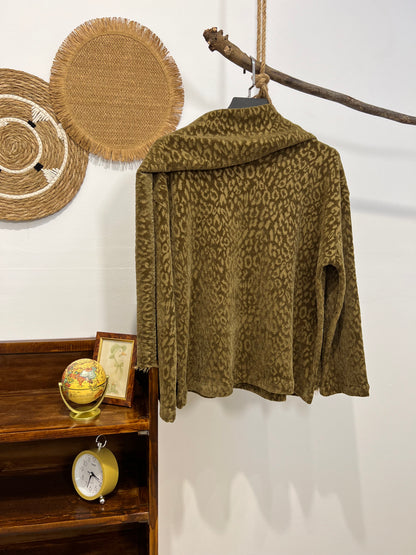 PULL EN LAINE AVEC ECHARPE