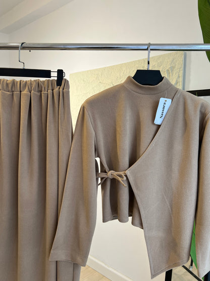 ENSEMBLE ROSE EN LAINE cotlé