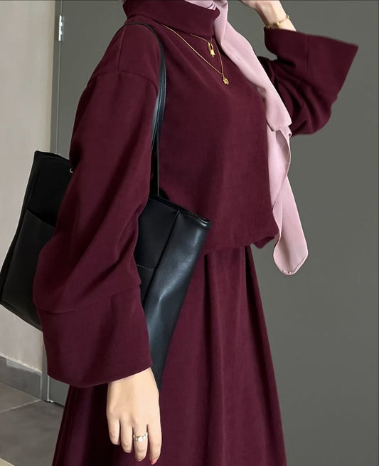 ENSEMBLE LIQUETE ET JUPE EN LAINE COTLE